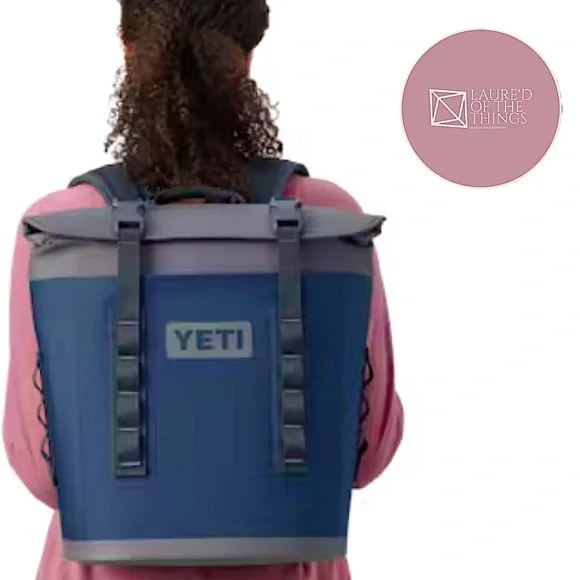 NWT YETI HOPPER M15 SOFT COOLER- NAVY - Picture 1 of 7